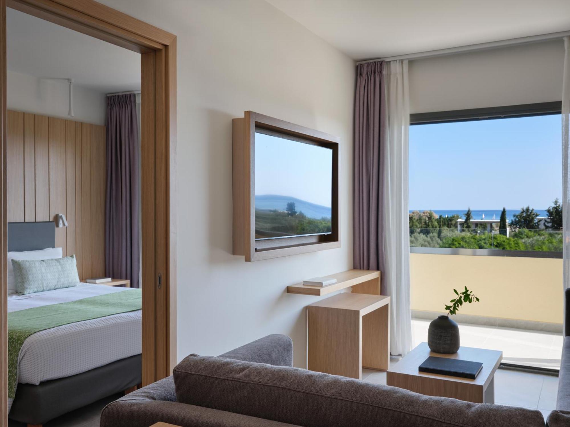 Отель Atlantica Mikri Poli Rhodes